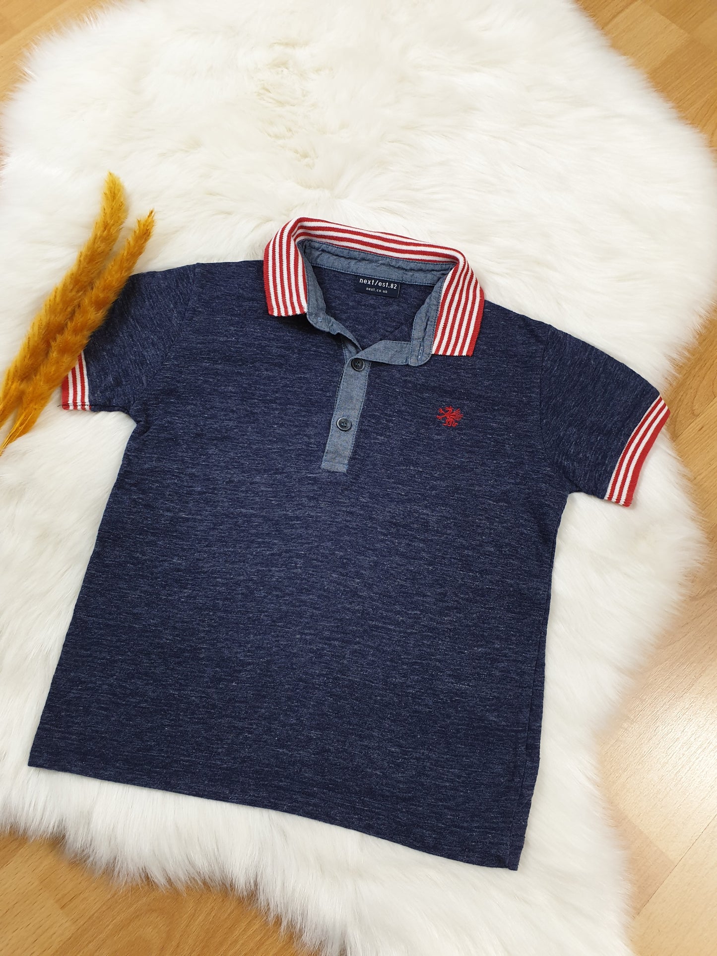 Neuwertiges blau meliertes Poloshirt „Next“ | Größe 98/104 (3-4 Jahre)