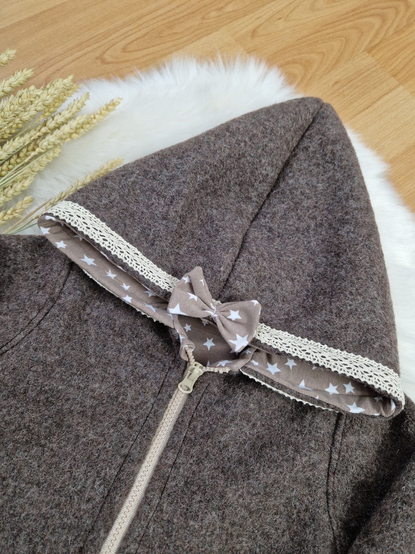 Handmade Walkmantel – Mädchen – Gr. 104