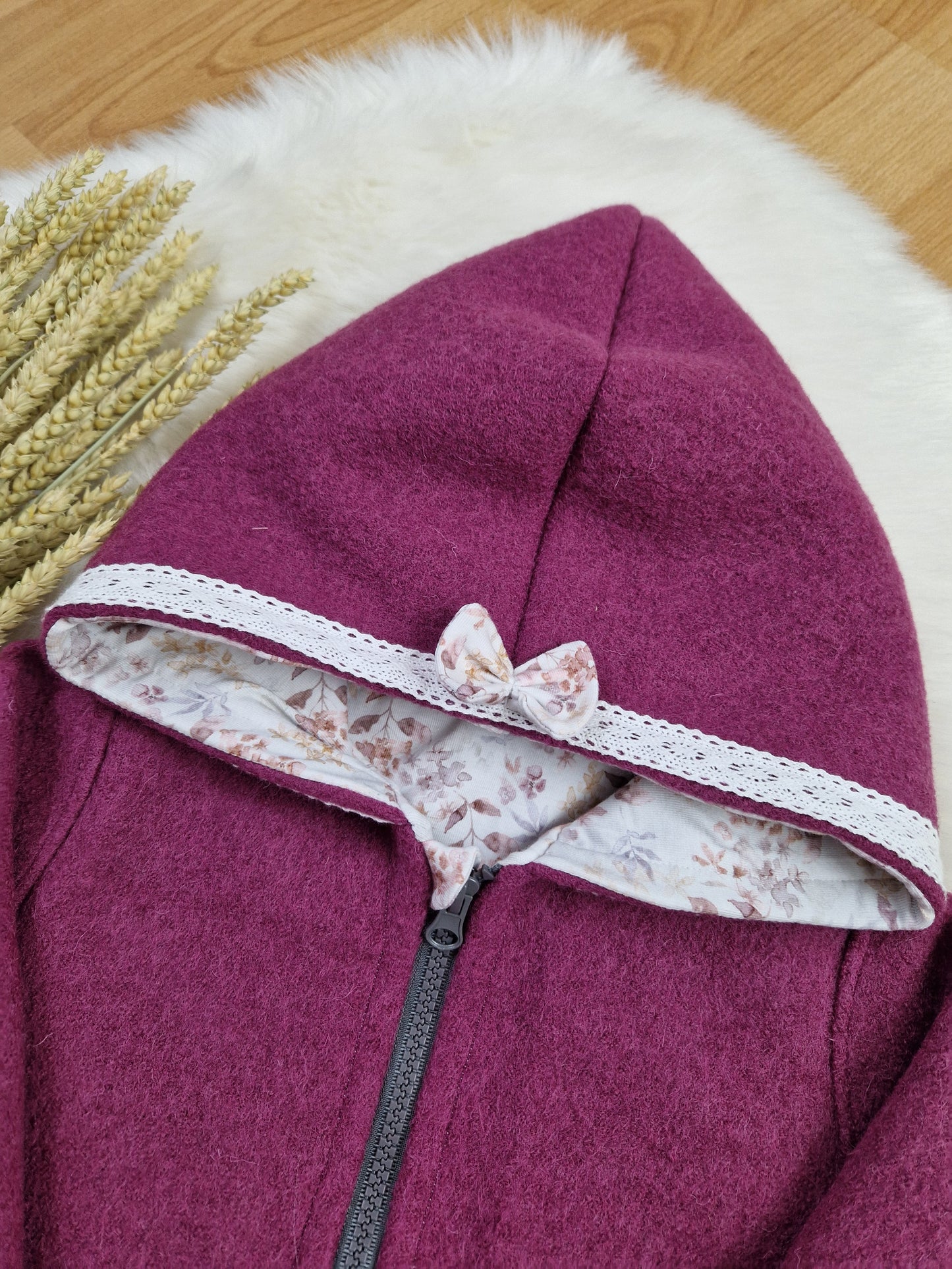 Handmade Walkmantel – Mädchen – Gr. 104